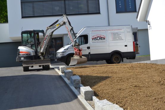 Thomas Fischer Garten und Landschaftsbau Bagger